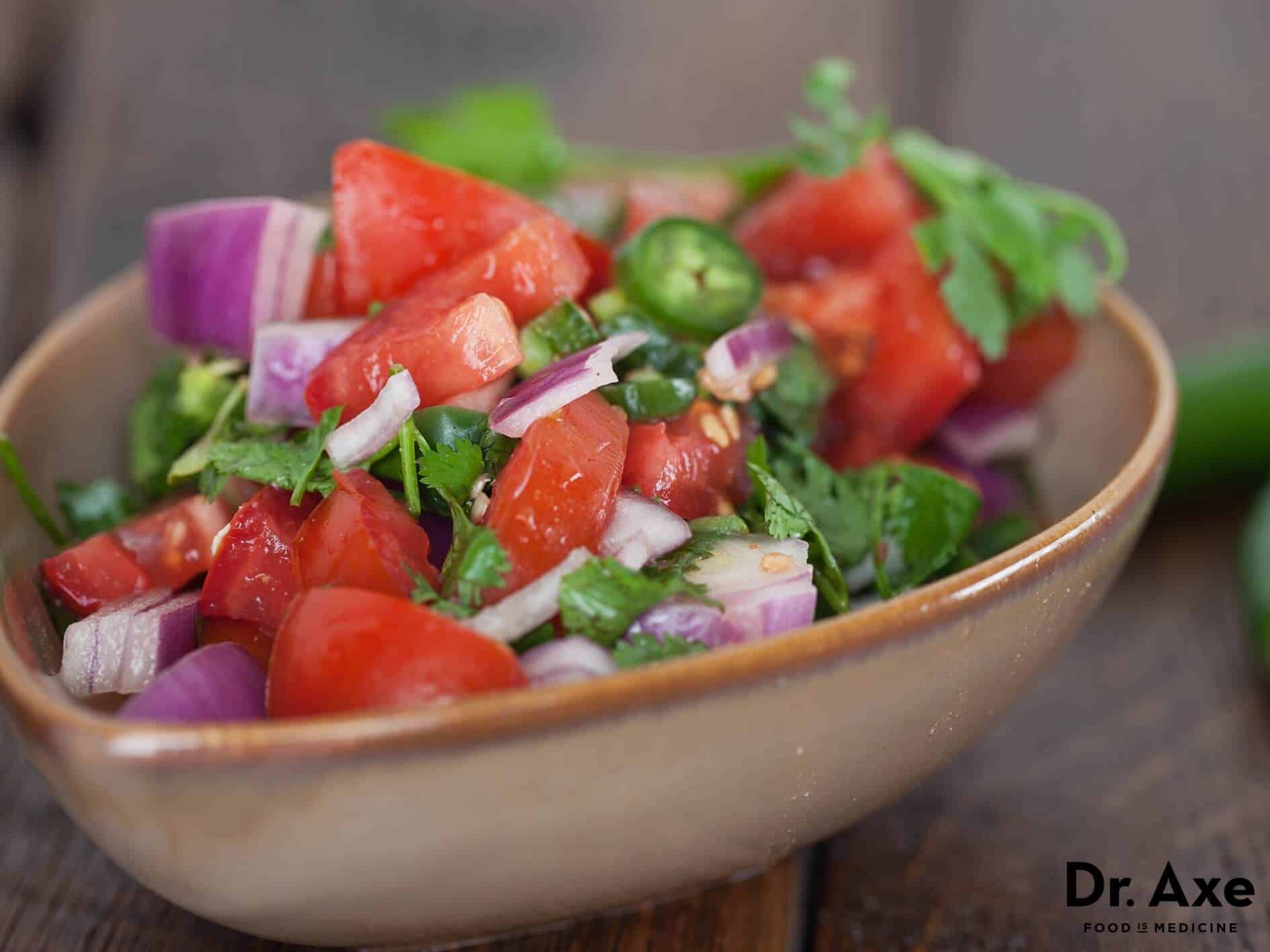 Chunky tomato salsa recipe - Dr. Axe