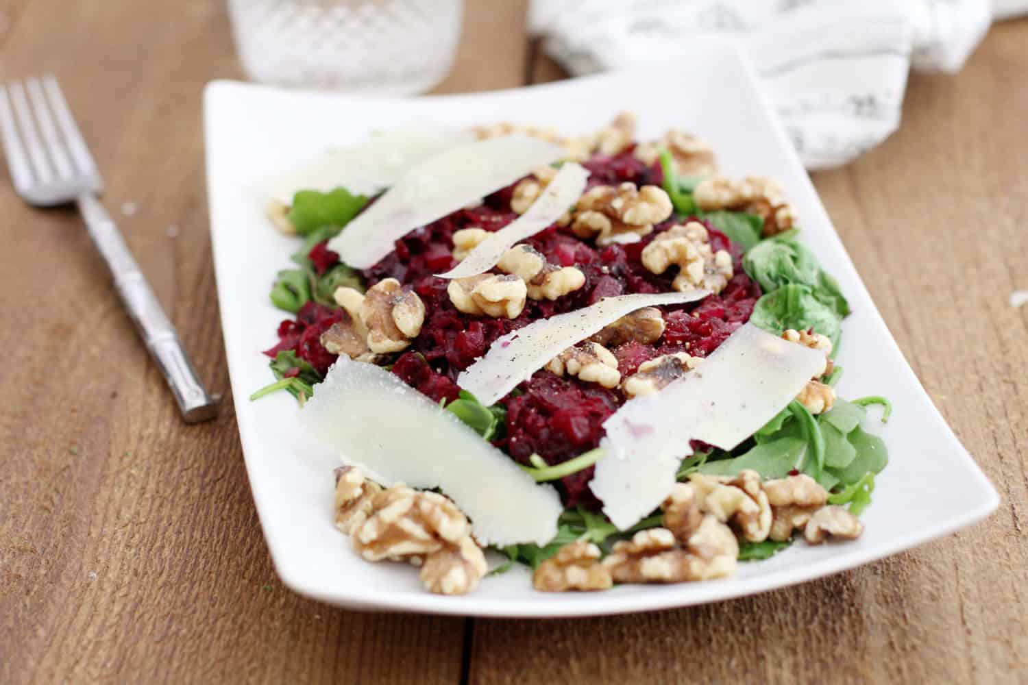Warm arugula salad recipe with pecorino - Dr. Axe