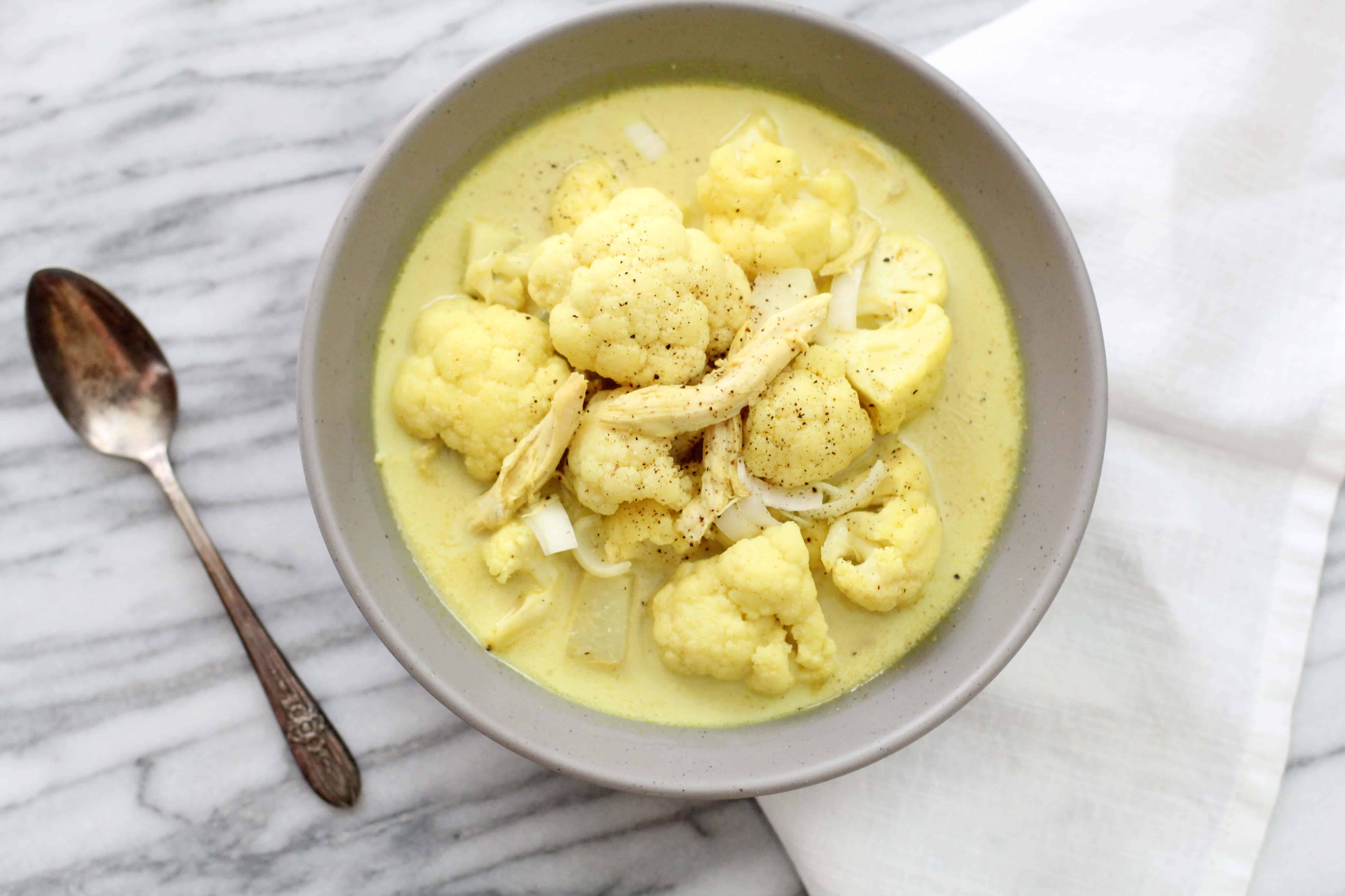 Curried cauliflower soup - Dr. Axe