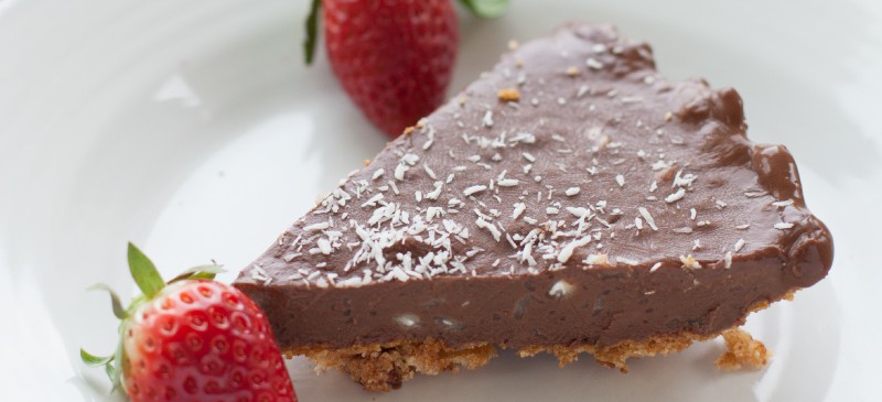 Chocolate cream pie recipe - Dr. Axe