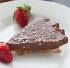 Chocolate cream pie