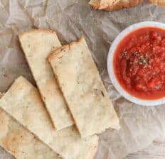 Garlic breadsticks recipe - Dr. Axe
