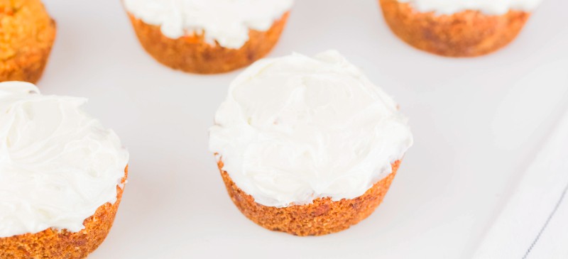 Carrot cake cupcakes recipe - Dr. Axe