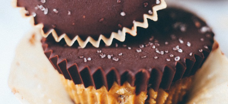 Paleo sunbutter cups recipe - Dr. Axe
